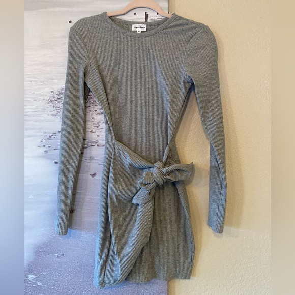 superdown Dresses & Skirts - 🖤 NWOT SUPERDOWN Ribbed Wrap Sweater Dress Sz XS